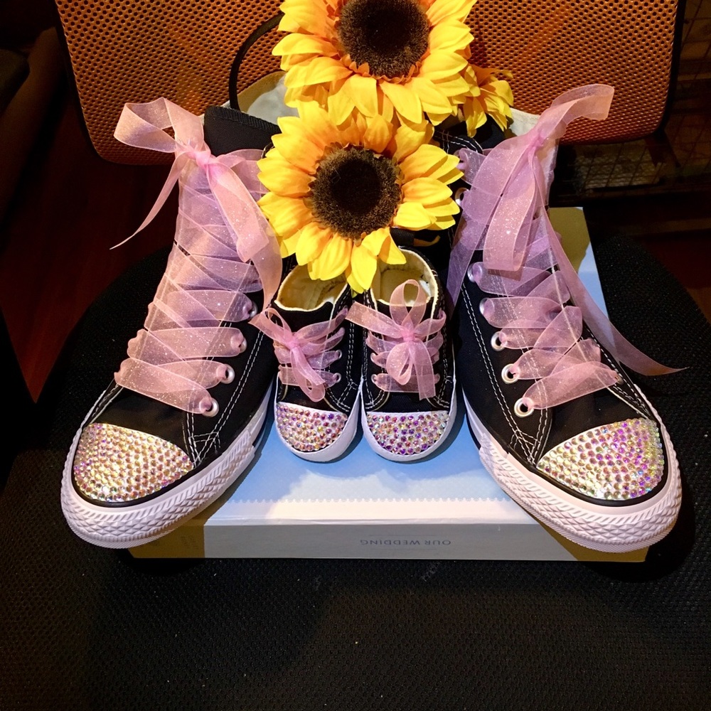 Bedazzled converse All Star high top sneakers🌟